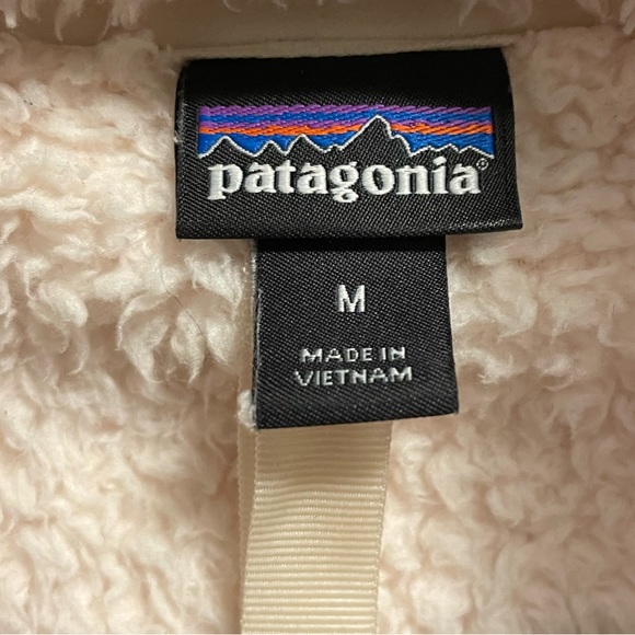 PATAGONIA Los Gatos 1/4 Zip Fleece Pullover. Light pink. - Picture 2 of 6